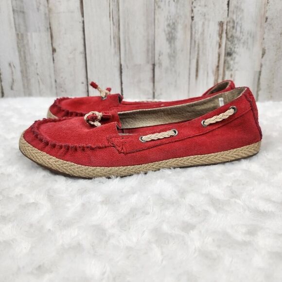 UGG Suede Moccasin Flats Red Size 5 - Picture 2 of 9